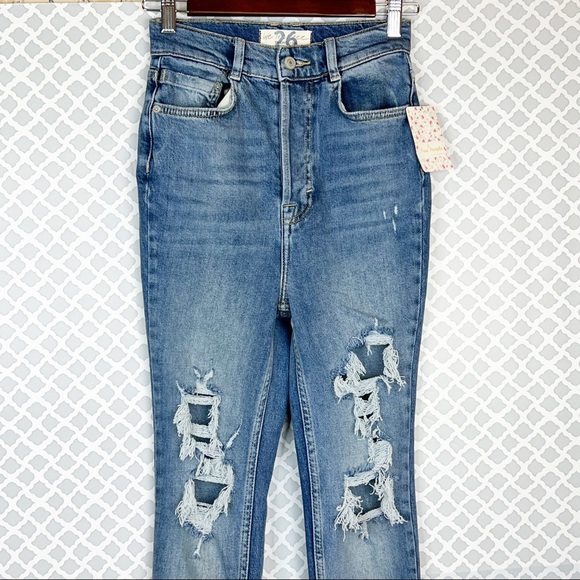 NWT Free People Blue Phoenix High Rise Ripped Skinny Jeans